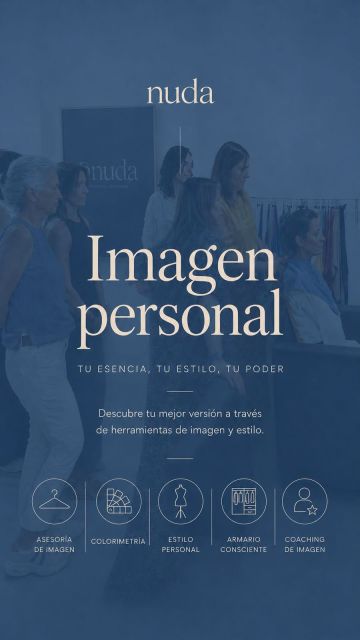 La imagen personal es uno de los tres pilares de NUDA.
Y cuando hablamos de imagen, no hablamos solo de ropa.
Hablamos de cómo te percibes, de cómo te expresas y de cómo quieres mostrarte al mundo.

Por eso hemos creado talleres donde aprenderás a conocer los colores que mejor armonizan contigo, a comprender tu silueta, a elegir las prendas que realmente te favorecen y a descubrir un estilo que tenga sentido para ti.

Y si buscas un proceso más profundo, también te acompañamos de forma individual a través del coaching de imagen. Un espacio donde trabajamos juntas para que tu imagen refleje quién eres hoy, respetando tu personalidad, tu momento vital y tus objetivos.

Porque creemos que la imagen no consiste en parecer otra persona. Consiste en sentir que lo que ves en el espejo habla de ti.